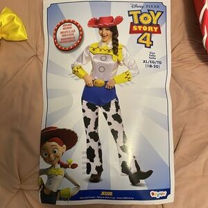 Disney Pixar-Toy Story 4 “JESSIE” ,   Women’s size XL
